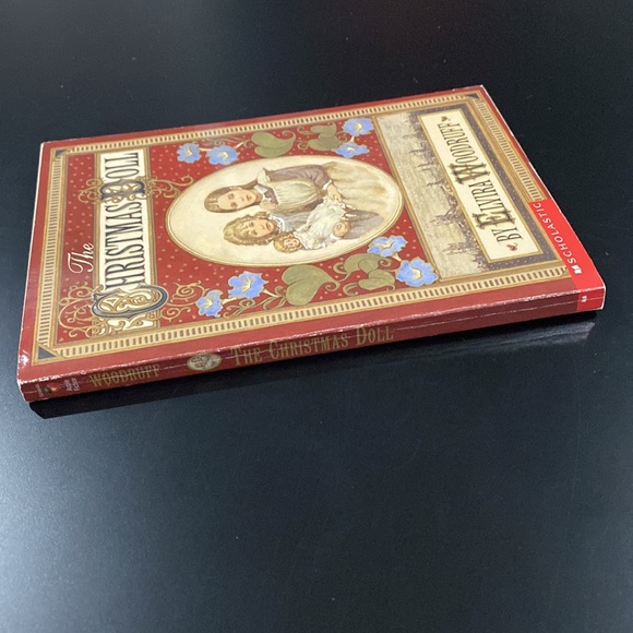 The Christmas Doll by Elvira Woodruff - Scholastic Paperback Novel - Picture 3 of 6